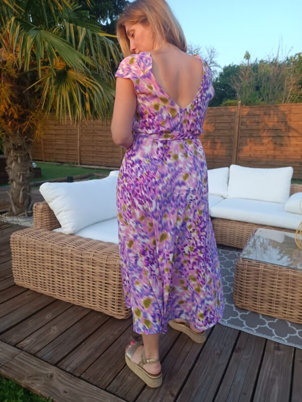 Robe tie and dye